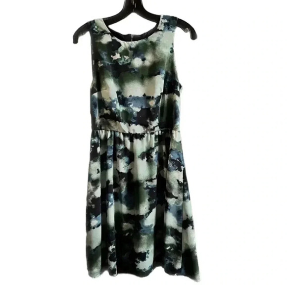 Mossimo dress size 6 perfect for a night out, a wedding, a dinner, and e… - Picture 1 of 5
